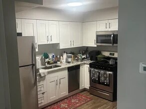 Building Photo - BEAUTIFUL BRAND NEW REHABBED 1 BED/1 BATH WITH FREE HEAT AND 2 PARKING SPOTS....MUST SEE!!!