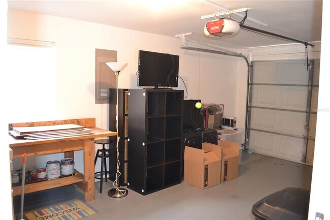 Building Photo - 3591 Edington Way