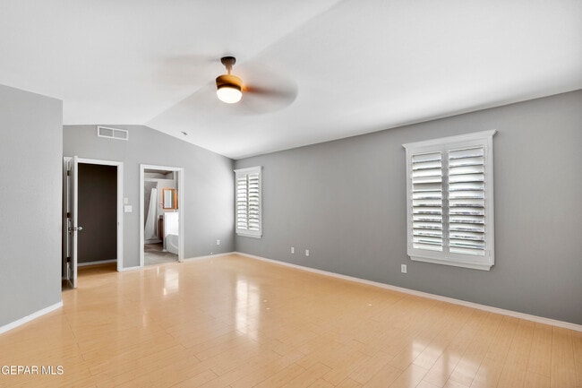 Building Photo - 1450 Senda Del Sol Ln