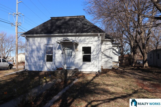 Primary Photo - Cozy Two Bedroom Home