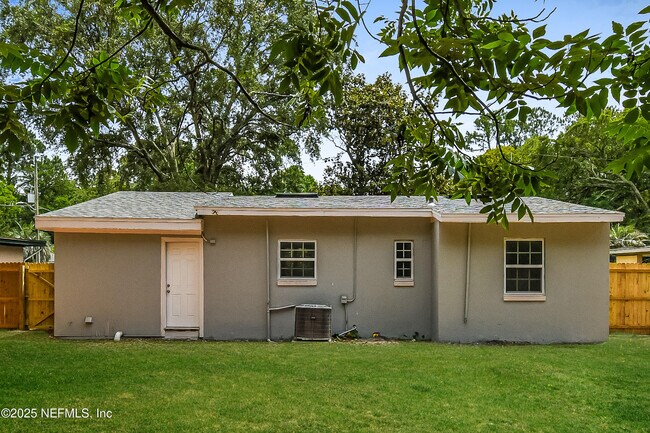 Building Photo - 4733 Irvington Ave