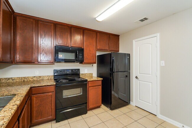 Building Photo - 1237 Camden Yard Dr