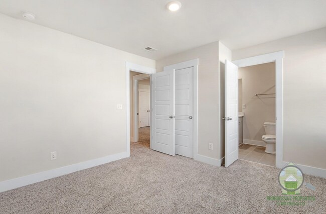 Building Photo - 157 Bromes Wy