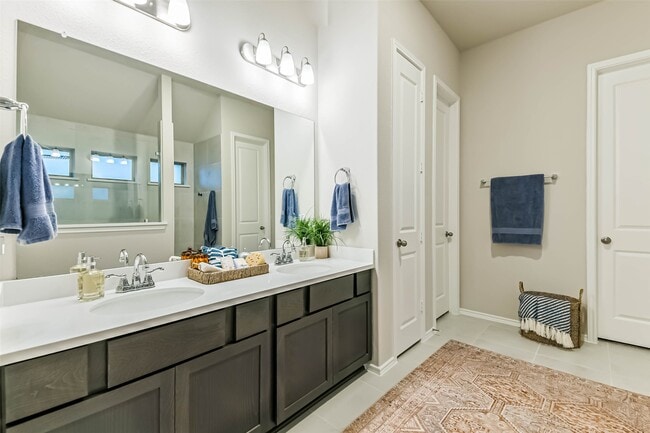 Building Photo - 1337 Lakeside Crk Rd