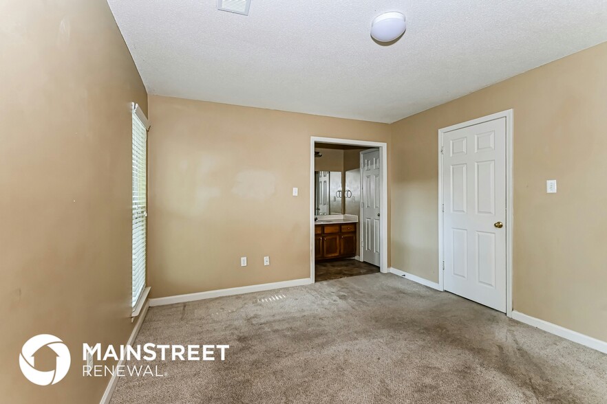 Building Photo - 8104 Longbranch Dr