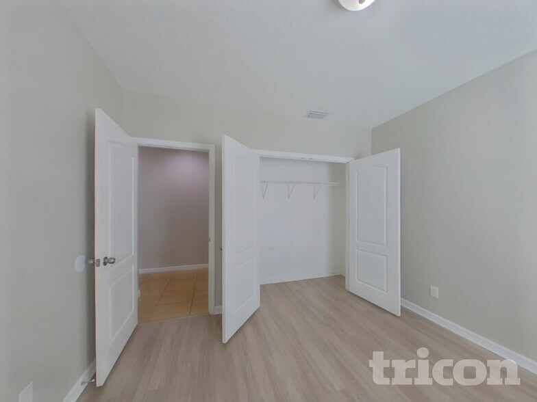 Building Photo - 4784 Marcos Cir