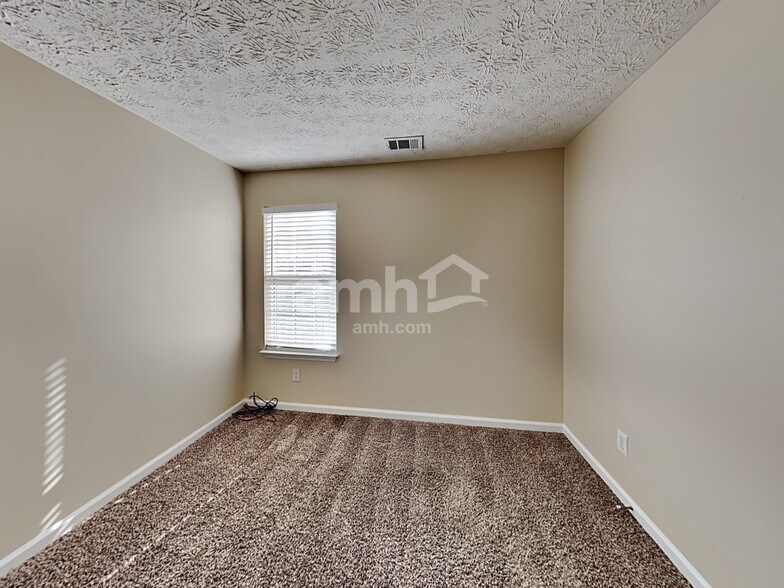 Building Photo - 531 Gables Ct