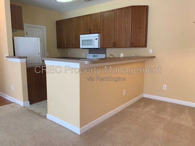 Building Photo - 1415 Belcourt Ln