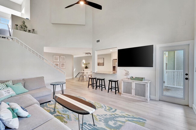 Building Photo - 1805 Mainsail Cir