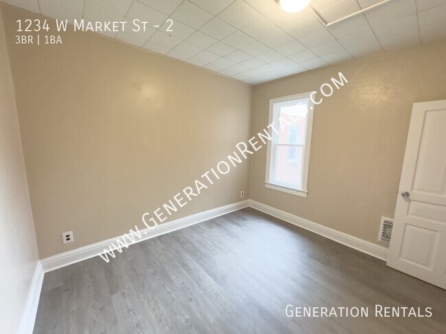 Building Photo - 1234 W Market St