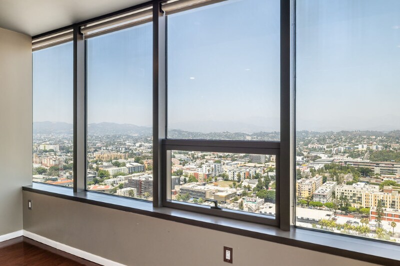 Building Photo - 1100 Wilshire Blvd