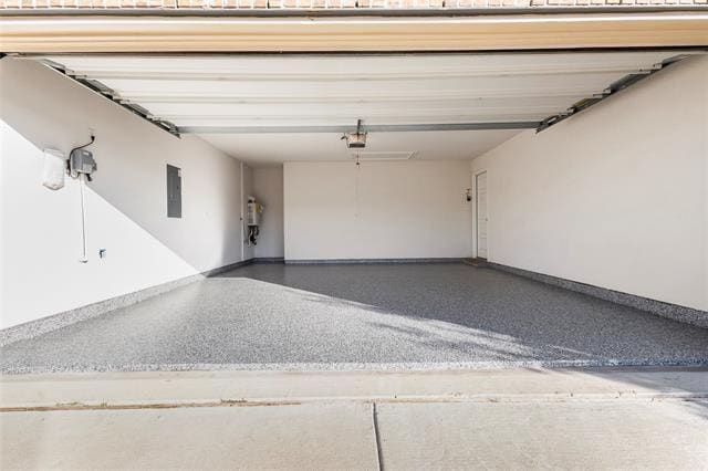 Building Photo - 812 Indigo Rd