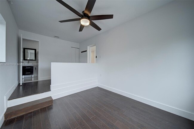 Building Photo - 6561 SW 30th St
