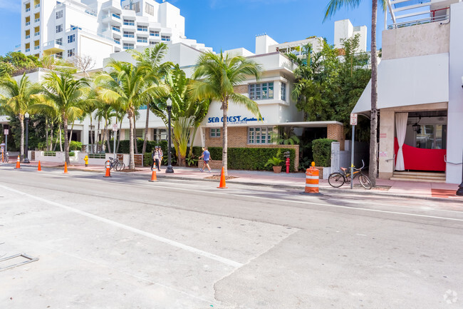 Primary Photo - Seacrest Apartments