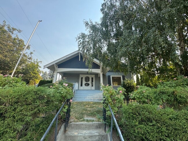 Building Photo - Non-Refundable & Security Deposit Total: $...