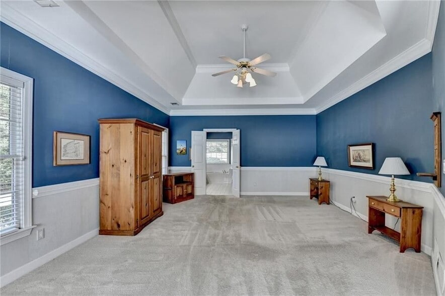 Building Photo - 355 Laurel Oak Dr