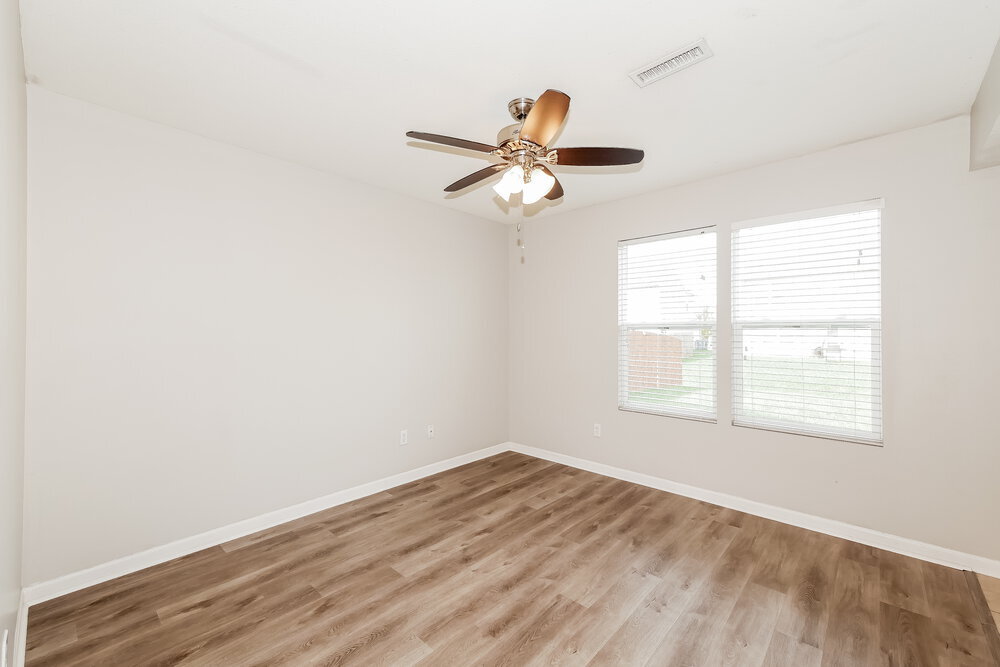 Building Photo - 8042 Grove Berry Way