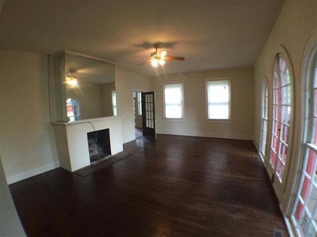 Building Photo - 2813 Salado St