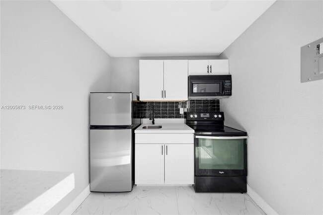 Building Photo - 2145 NW 130th St