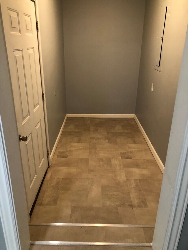 Building Photo - 3 bedroom 1 bathroom in Benton