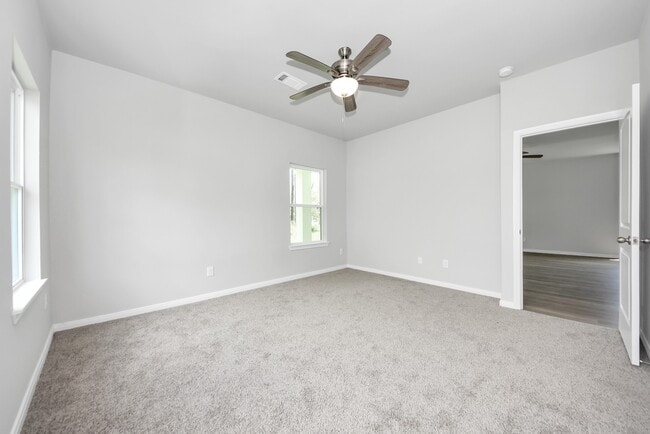 Building Photo - 638 Stovall Dr