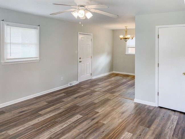 Building Photo - 22 Ford Dr