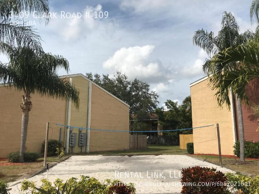 Building Photo - 3409 Clark Rd