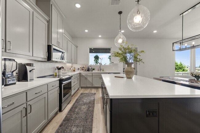 Building Photo - 9925 Bridlewood Ln