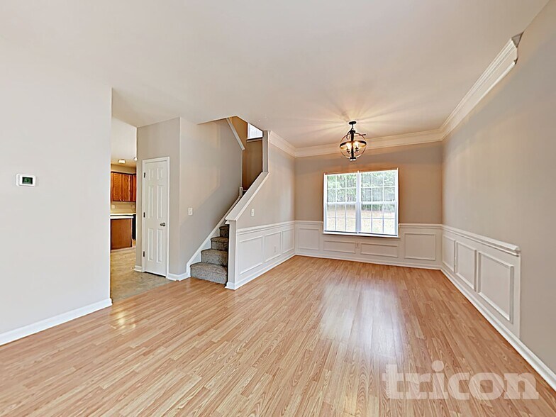 Building Photo - 2303 Cilantro Way