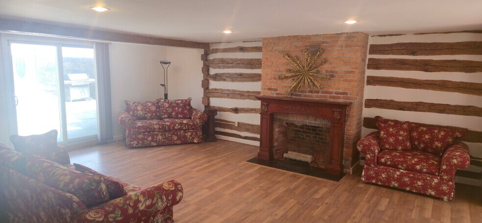 Building Photo - 2834 E Boss Arnold Rd