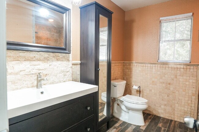 Building Photo - 16414 Royal Horse