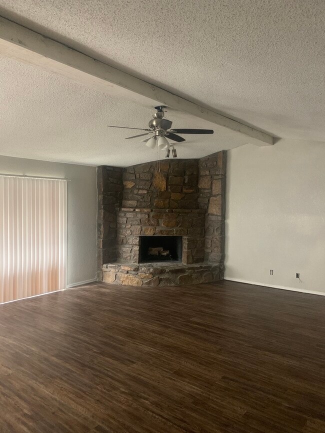 Building Photo - Call 918-921-9955 To Schedule Your Showing Now!