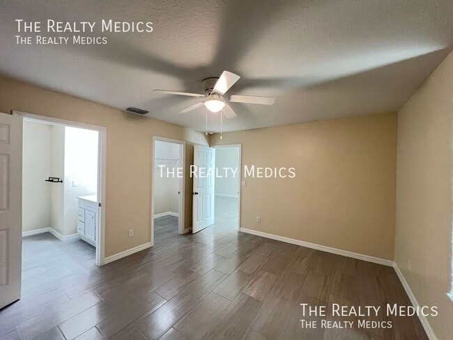 Building Photo - 4 Malauka Ln Dr