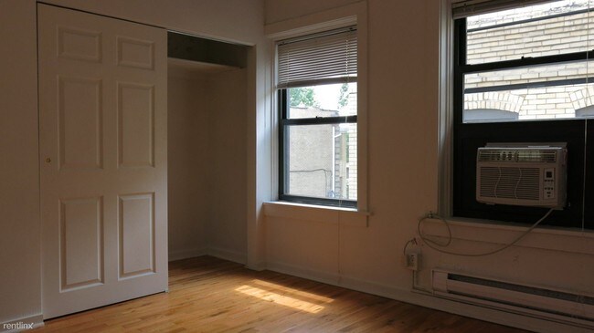 Building Photo - 3510 Louisa St