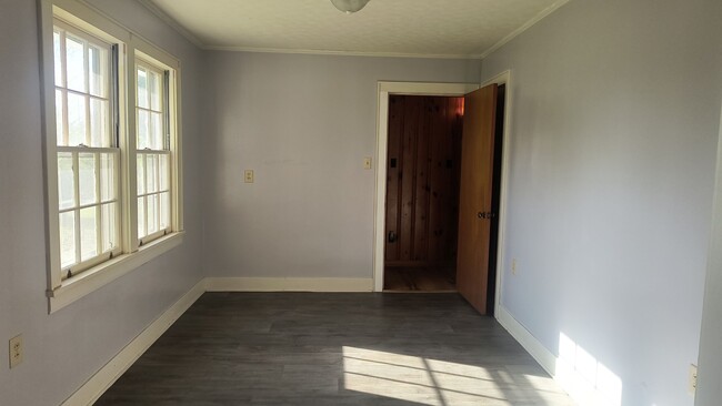 Building Photo - 9300 Dollarway Rd
