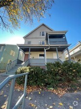 Building Photo - 31 Elmer St