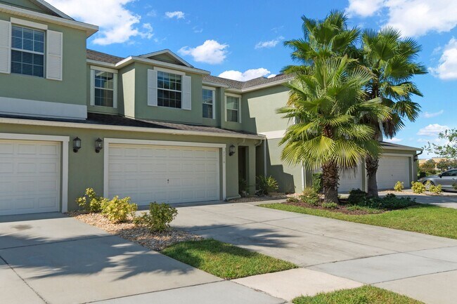 Building Photo - 4/2.5 Town Home w/ Loft and Office in Harr...