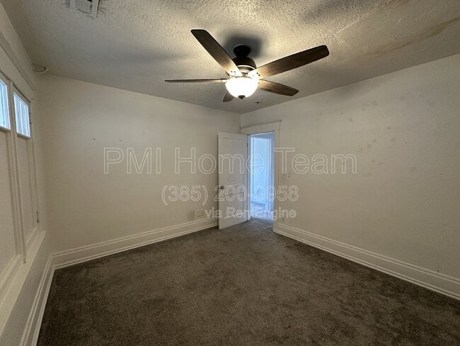 Building Photo - 2835 Grant Ave