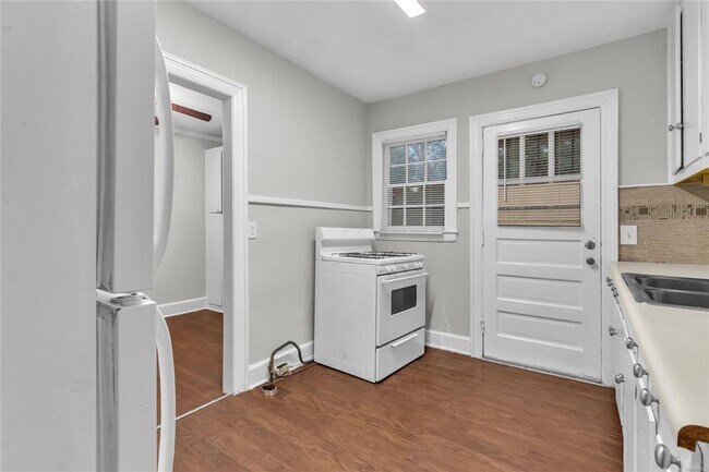 Building Photo - Cozy 2 Bed, 1 Bath Single Family Home in Montgomery, AL - $1,125/mo