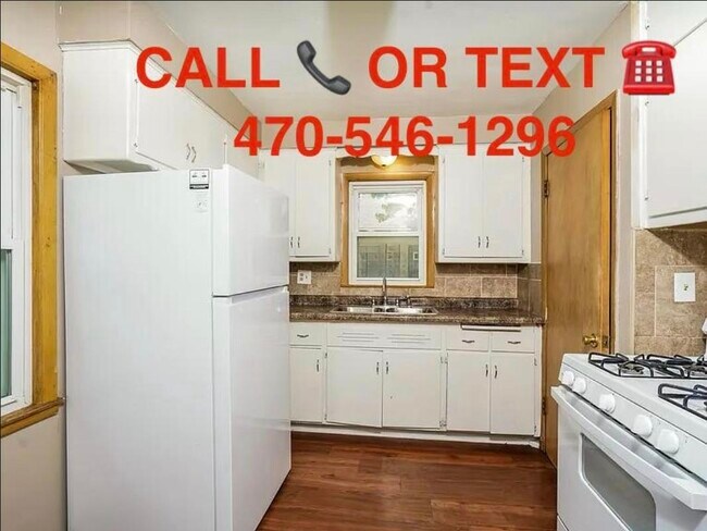Building Photo - 3878 N 69th St