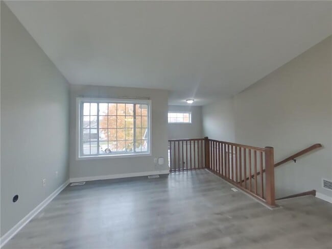 Building Photo - 7326 Lander Ave NE