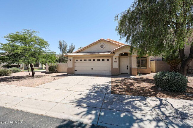 Building Photo - 4047 E Jojoba Rd