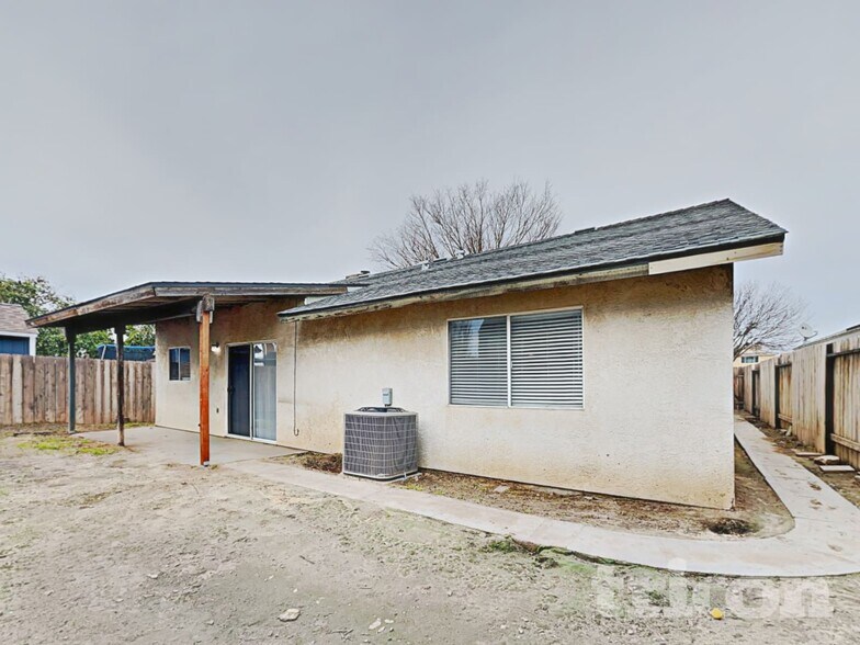 Building Photo - 1536 Atteboro Ct