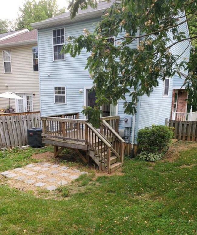 Building Photo - 510 Cabin Ct