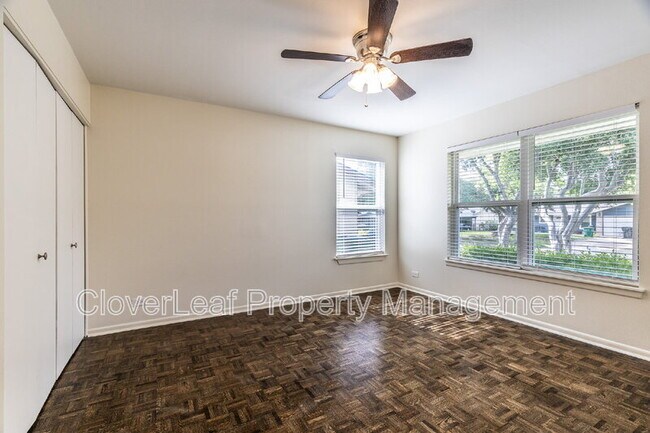 Building Photo - 6331 Peace Pipe Dr