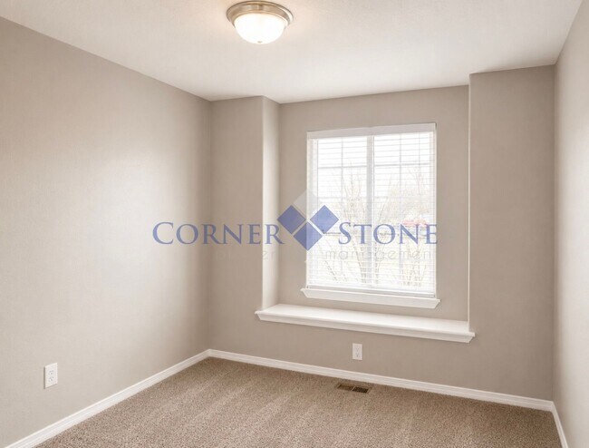 Building Photo - Wonderful Home Next to Nampa's Greenbelt!