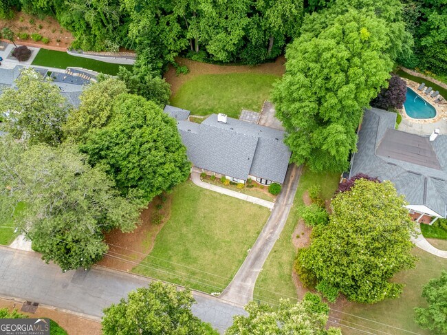 Building Photo - 4708 Tall Pines Dr NW