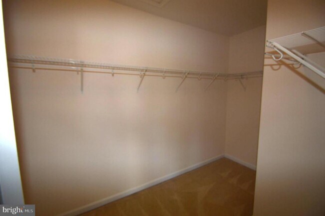 Building Photo - 24600 Siltstone Square