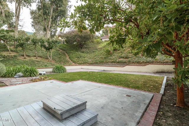 Building Photo - 556 Arapaho St