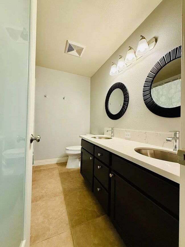 Building Photo - 8512 Arch Bay Ln